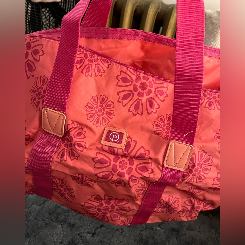 Duffle Bag for shopping, small trip or gym.
